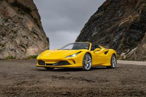 Ferrari F8 Spider 2019 года 